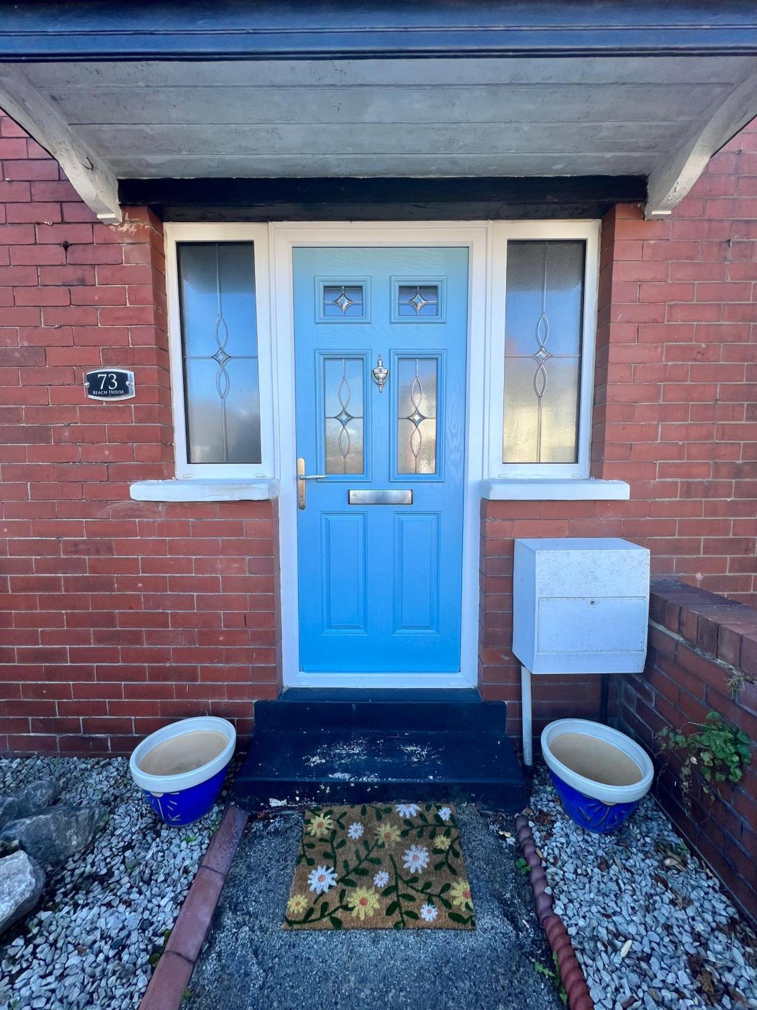 Lovely, Sunny House, By The Beach & Centre! Lytham St Annes Exterior photo